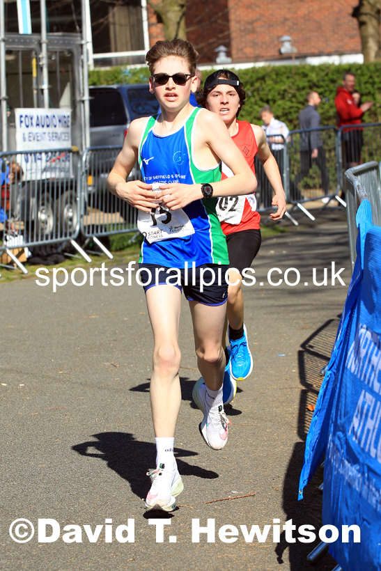Boys Under-15s 5k, 2022 Northern 12 and 6 Stage Road Relays,  Birkenhead Park, Birkenhead, Wirral.  Photo: David T. Hewitson/Sports for All Pics